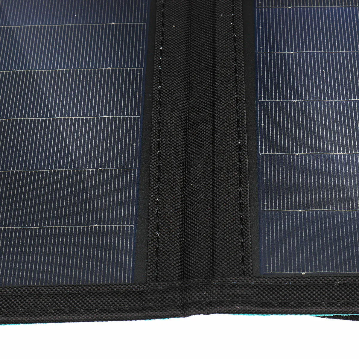 30W 18V Foldable Waterproof Shingled Solar Panel - Portable Monocrystalline Charger for Car, Camping, Phone