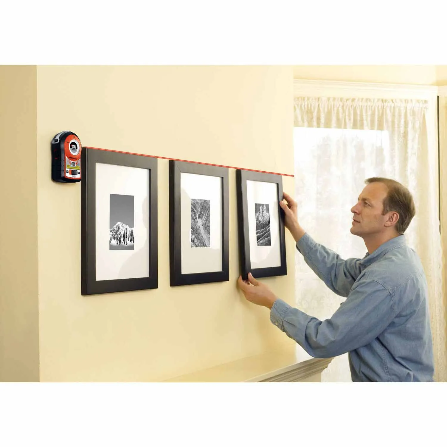 Black & Decker BDL170 Bullseye Auto Leveling Laser with ANGLEPRO (BDL170)