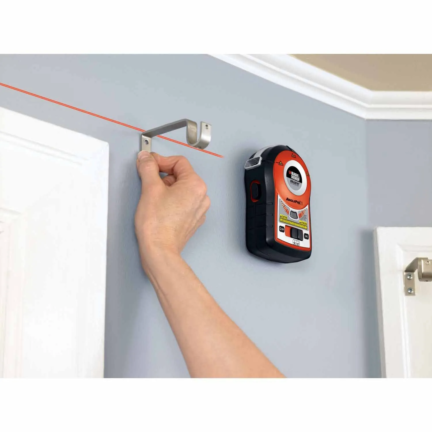 Black & Decker BDL170 Bullseye Auto Leveling Laser with ANGLEPRO (BDL170)