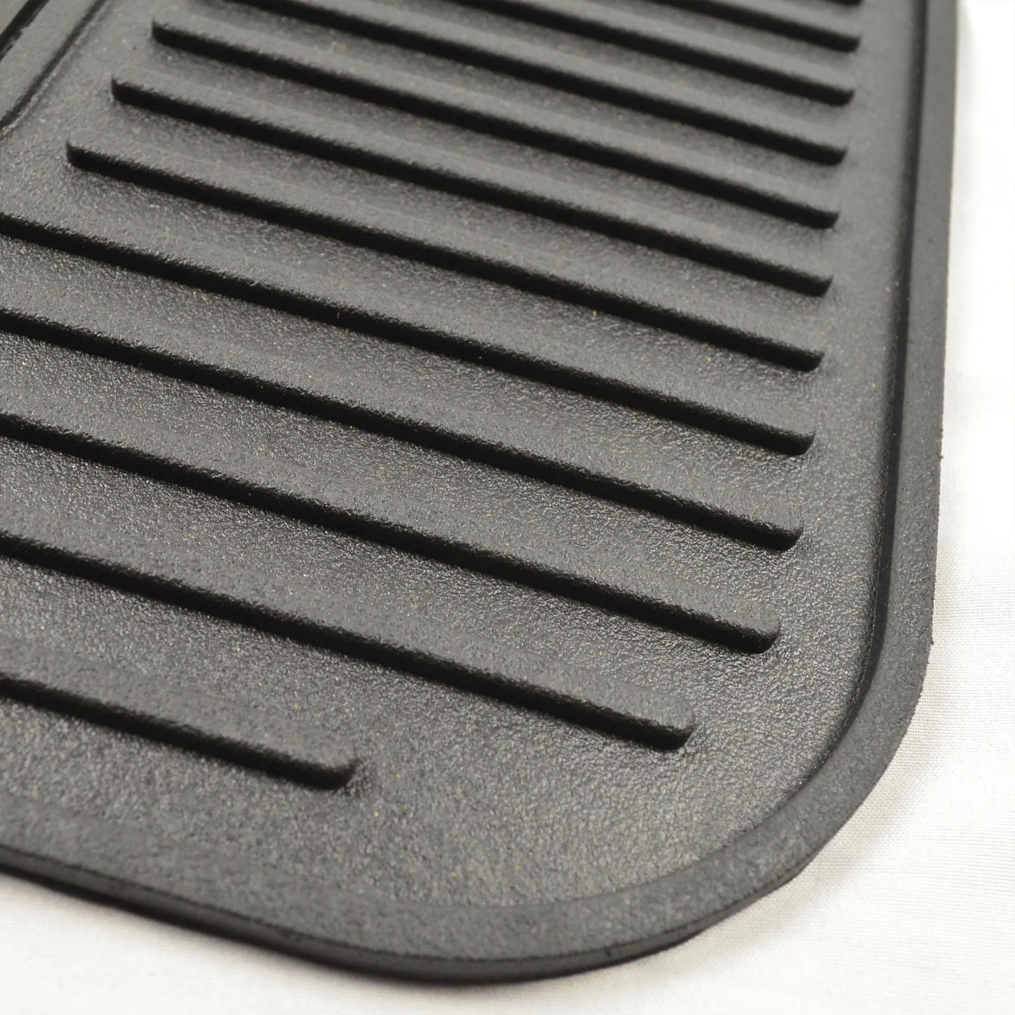 Fanmats Washington Commanders Back Seat Car Utility Mats - 2 Piece Set