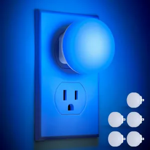 FOLKSMATE 5 Pack LED Night Lights, Plug-in Dusk to Dawn Sensor Hallway Light, Smart Nightlight Auto-On/Off for Bathroom, Bedroom, Adults & Kids Room, Kitchen, Stairway, Nursery, Blue