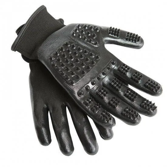 Grooming Hands On Shedding Gloves By Mt