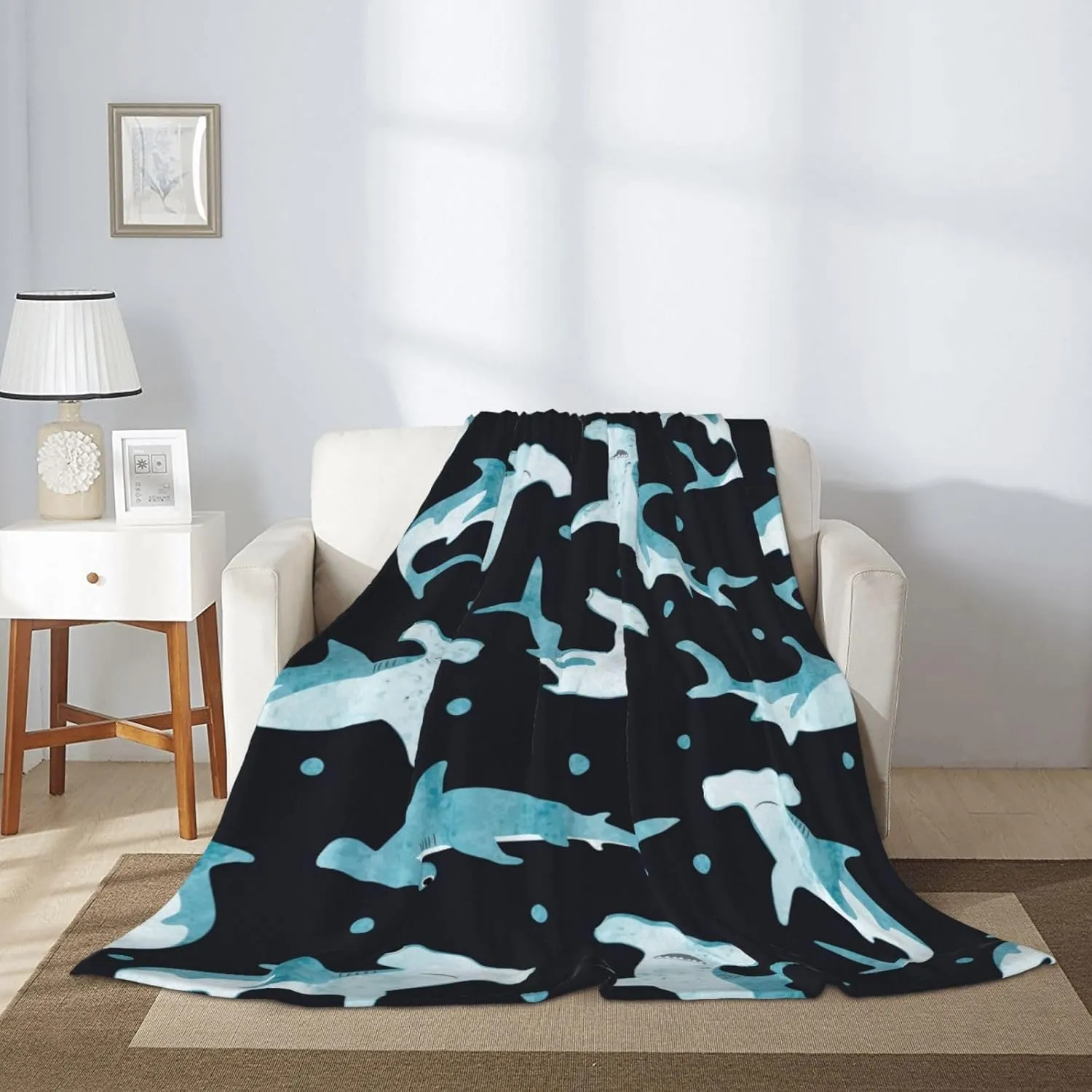 Hammerhead Shark Blanket Super Soft Fleece Throw Blanket Warm and Cozy Lightweight Bed Blanket for Couch, Sofa, Camping, and Travel All Season Blankets Gifts 50"x40"