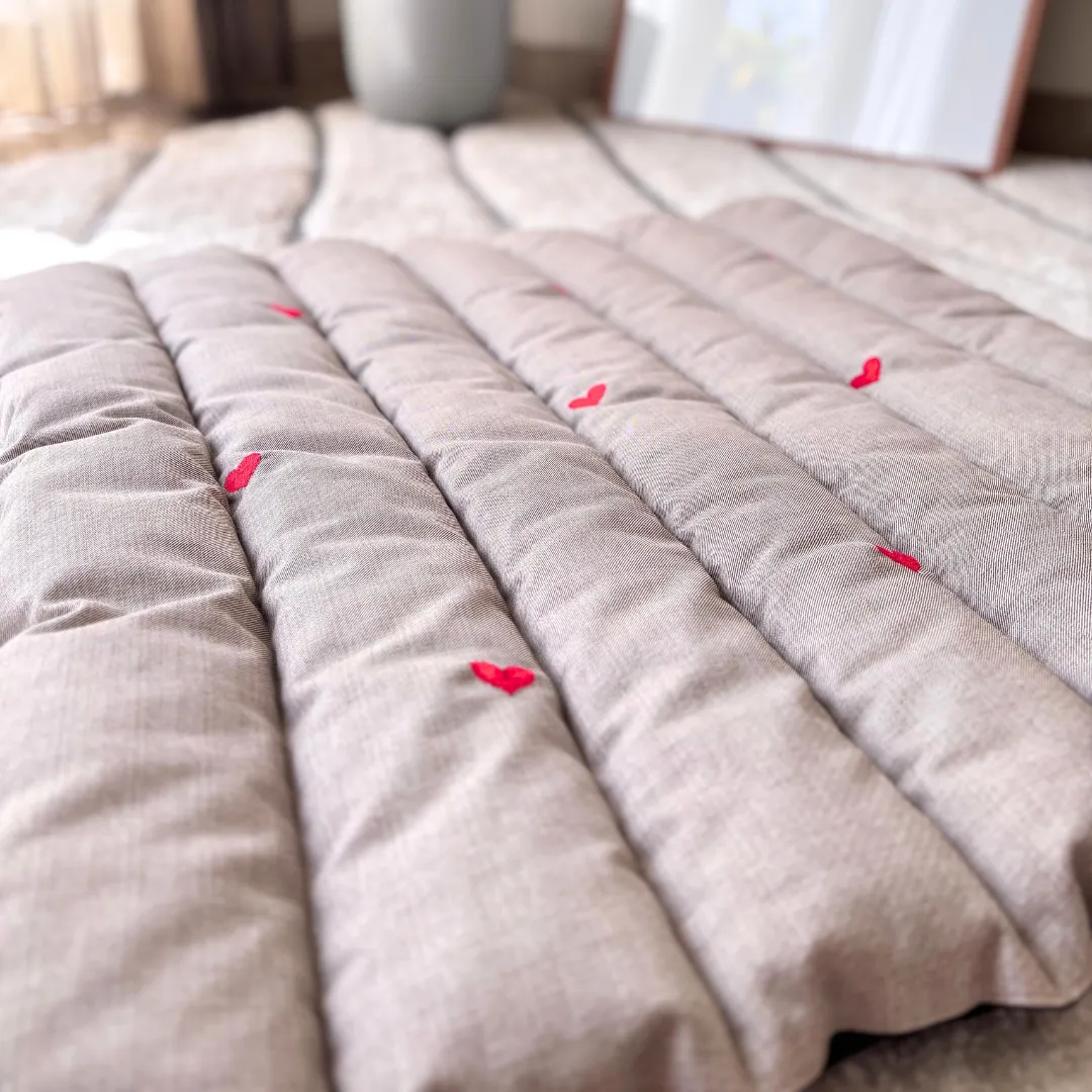 PoochMate Beige Cotton Panel Quilted Dog Mat